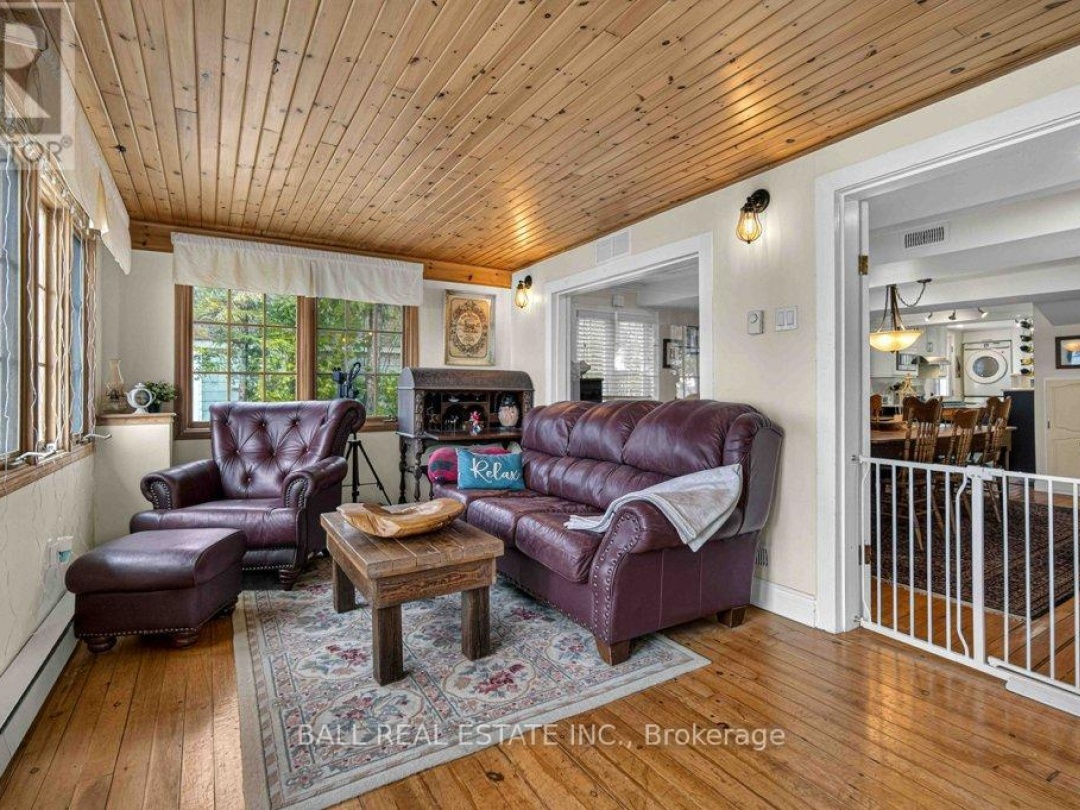 769 CEDAR GLEN ROAD, Sturgeon Lake
