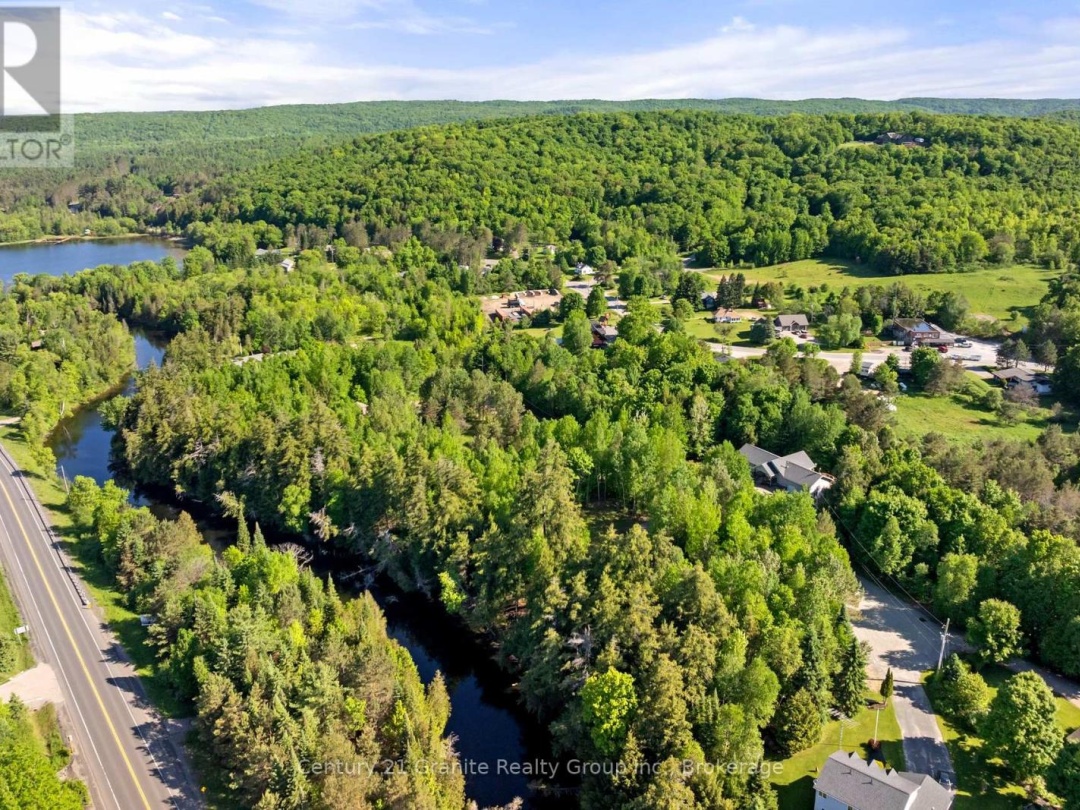 1042 SUBURBAN COURT, Gull Lake