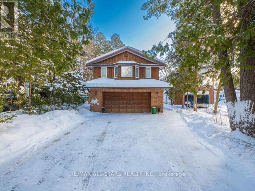 91 Riverside Drive, Pigeon Lake