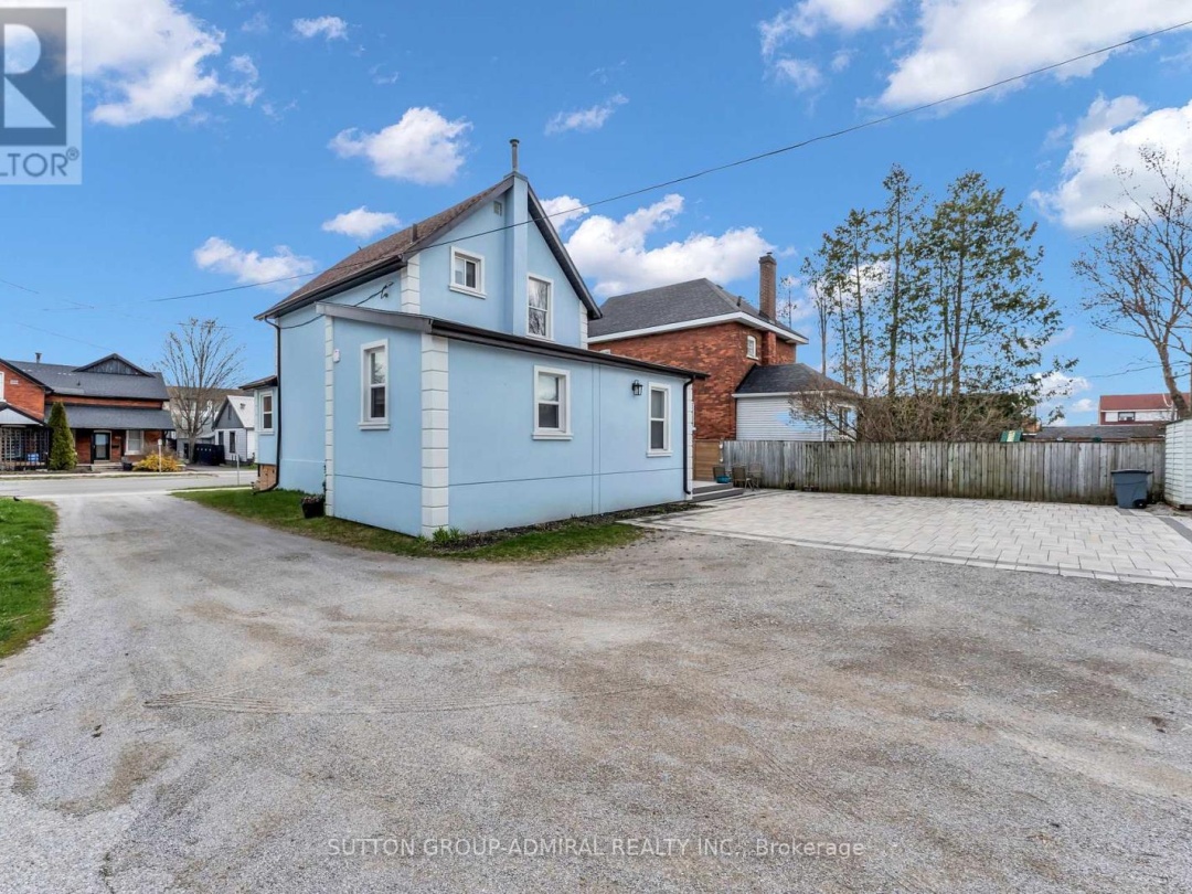 97 LACLIE STREET, Orillia