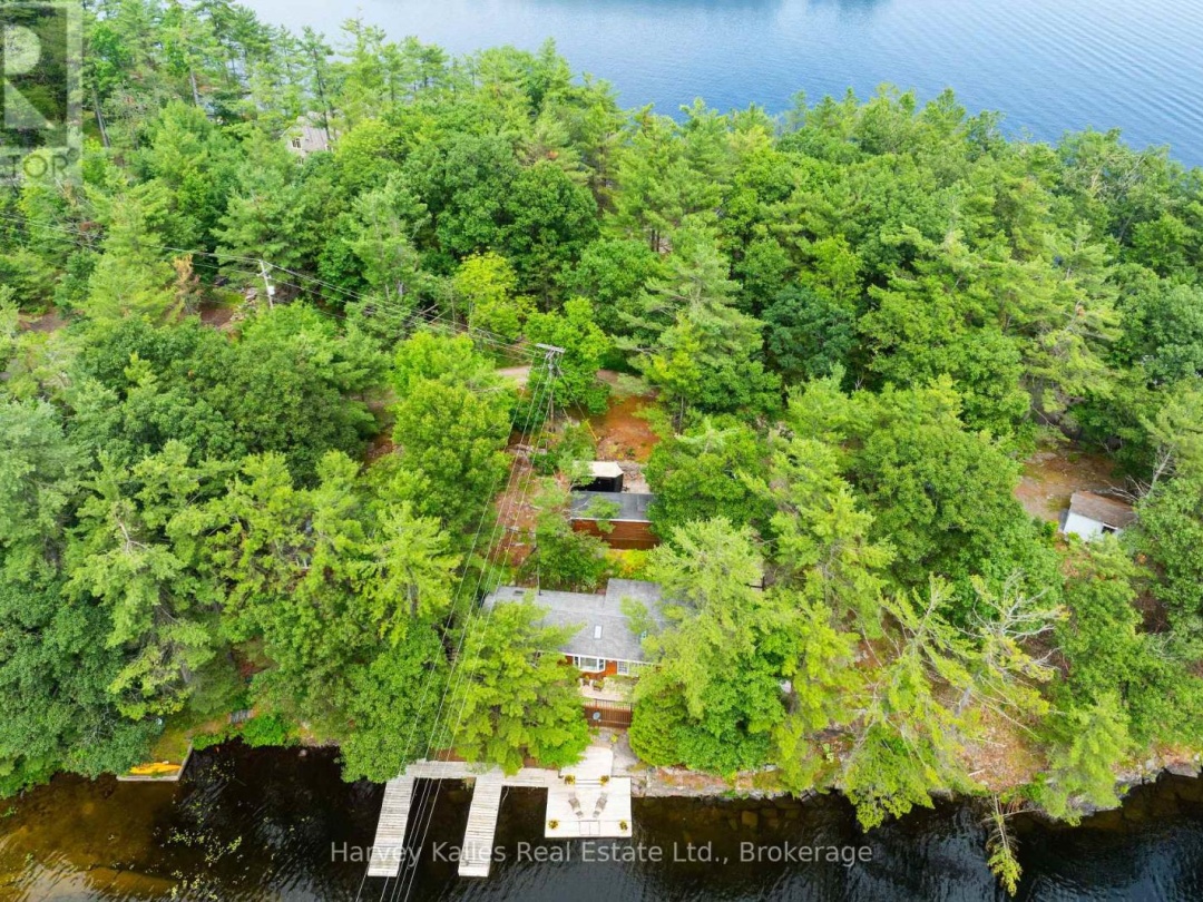 1078 MCKENZIE ROAD, Lake Muskoka