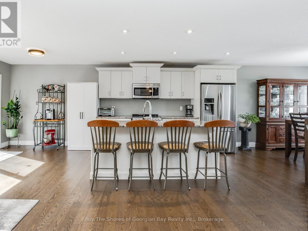 11 RALPH DALTON BOULEVARD, Tay (Victoria Harbour)