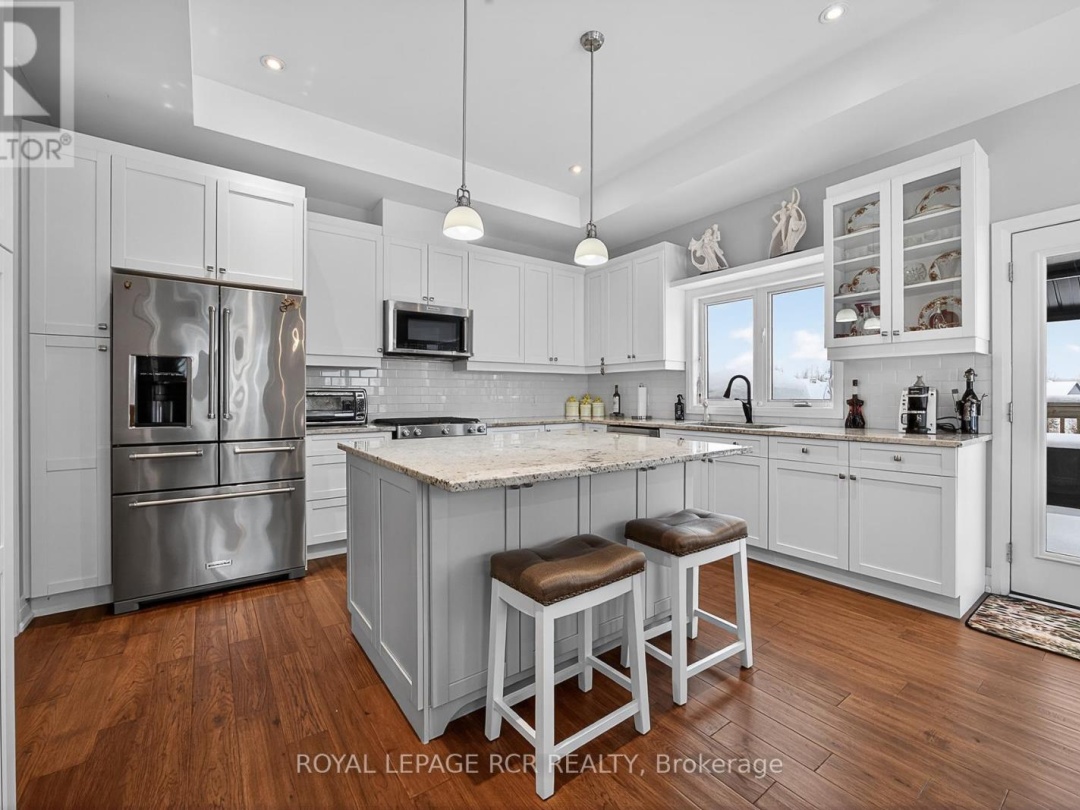 3 THOROUGHBRED DRIVE, Oro-Medonte