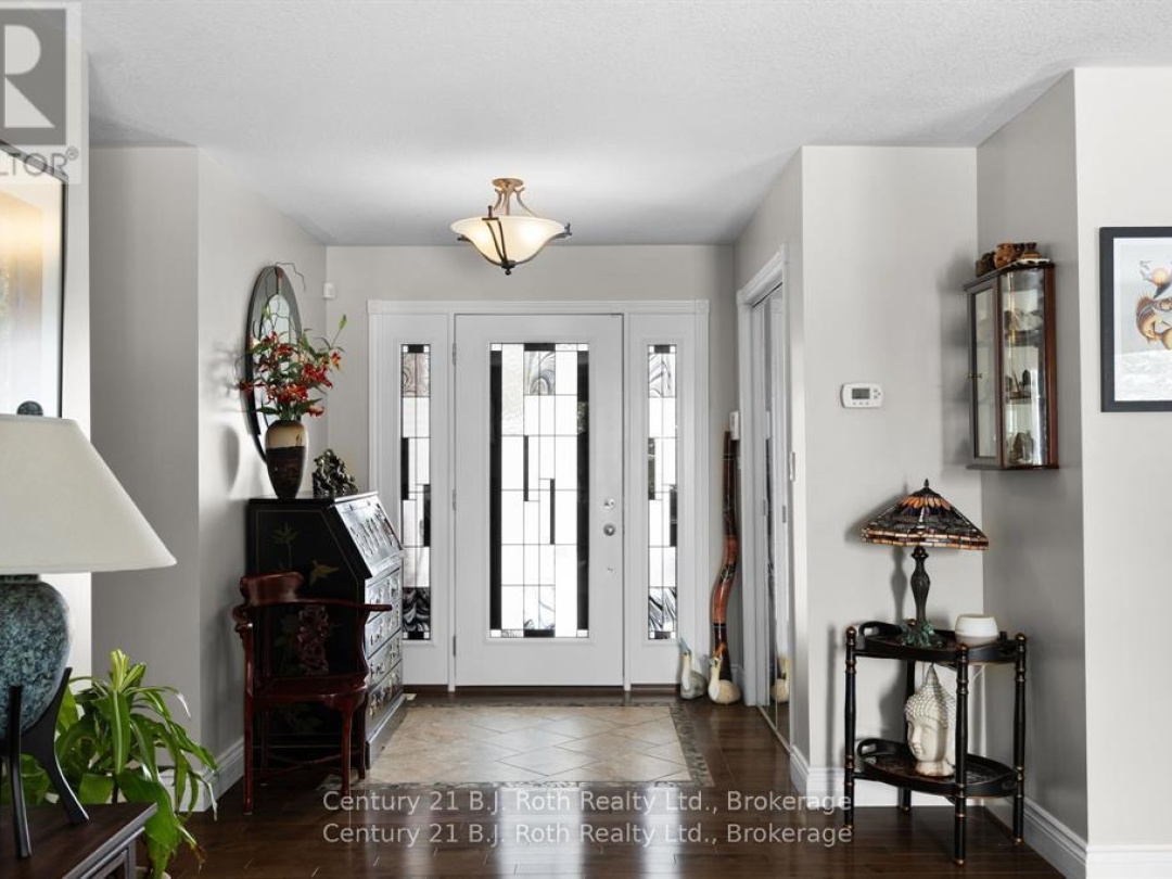 179 BAYSHORE DRIVE, Lake Simcoe