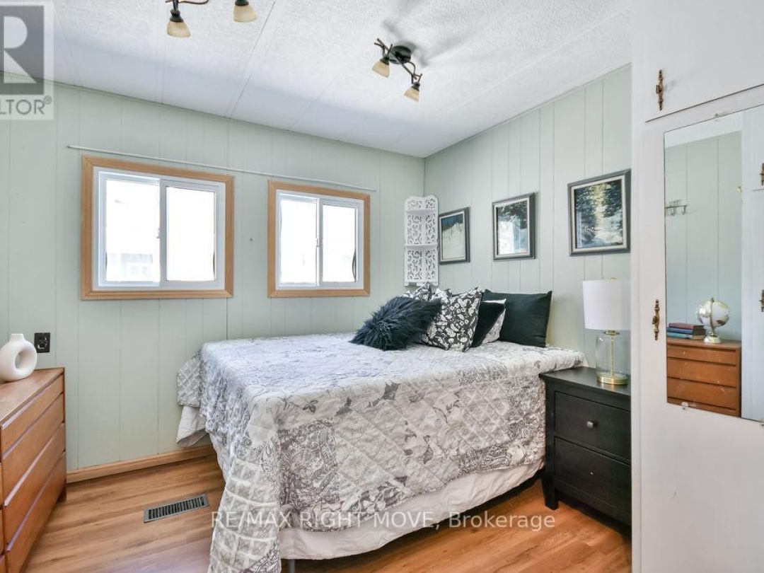 22 26 Dunn Avenue, Orillia