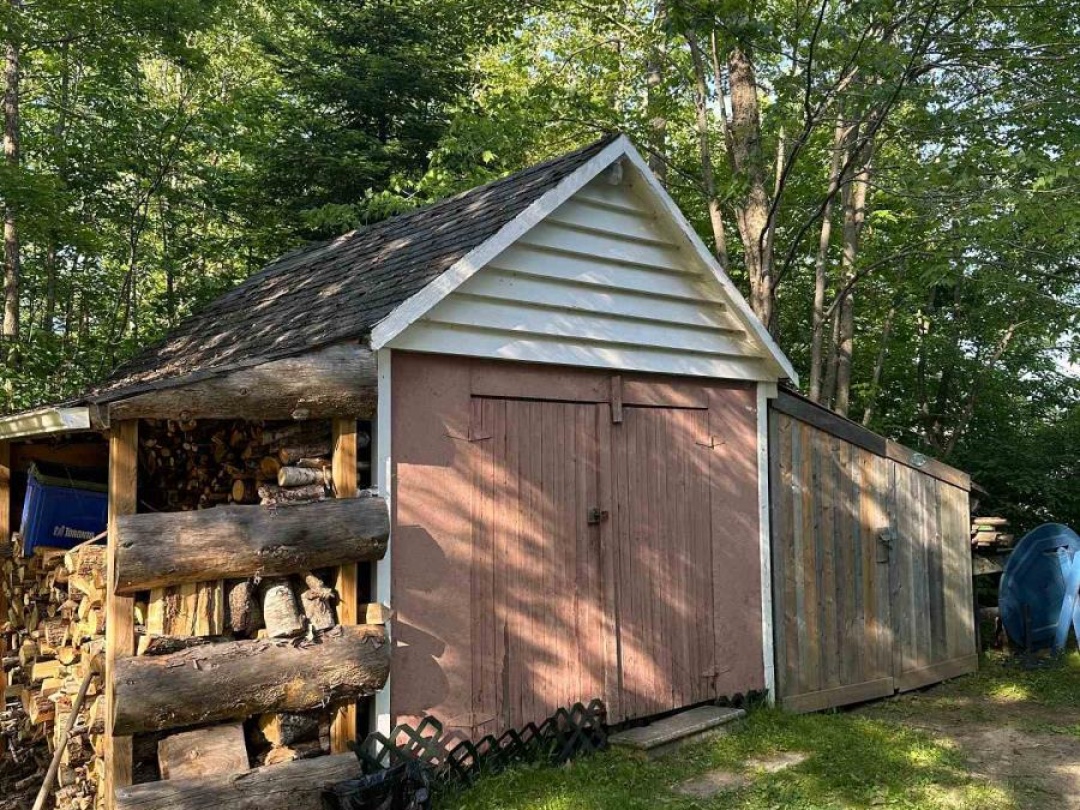 98 MCLEISH DRIVE, 