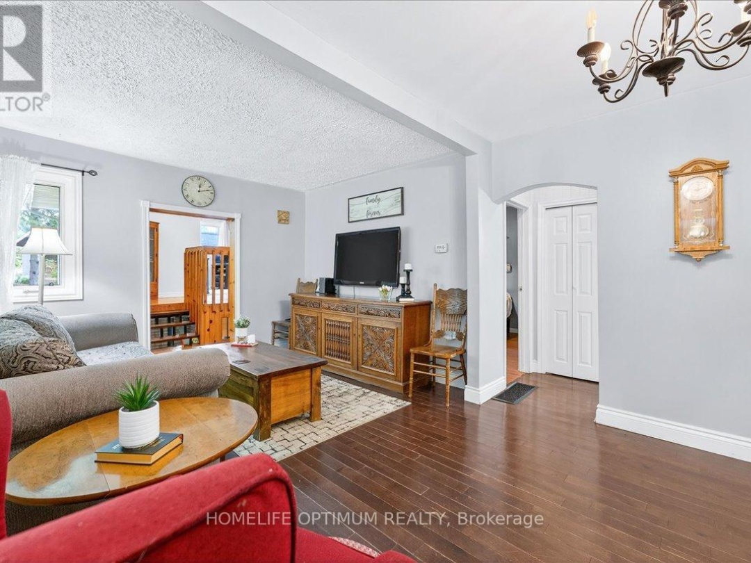 788 MUSKOKA RD 3 ROAD, Huntsville (Chaffey)