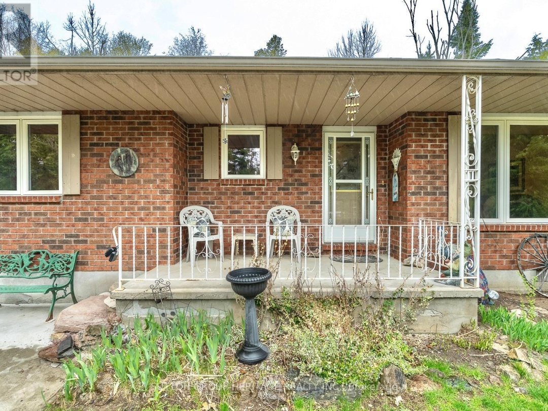 228 PIRATES GLEN DRIVE, Trent Lakes