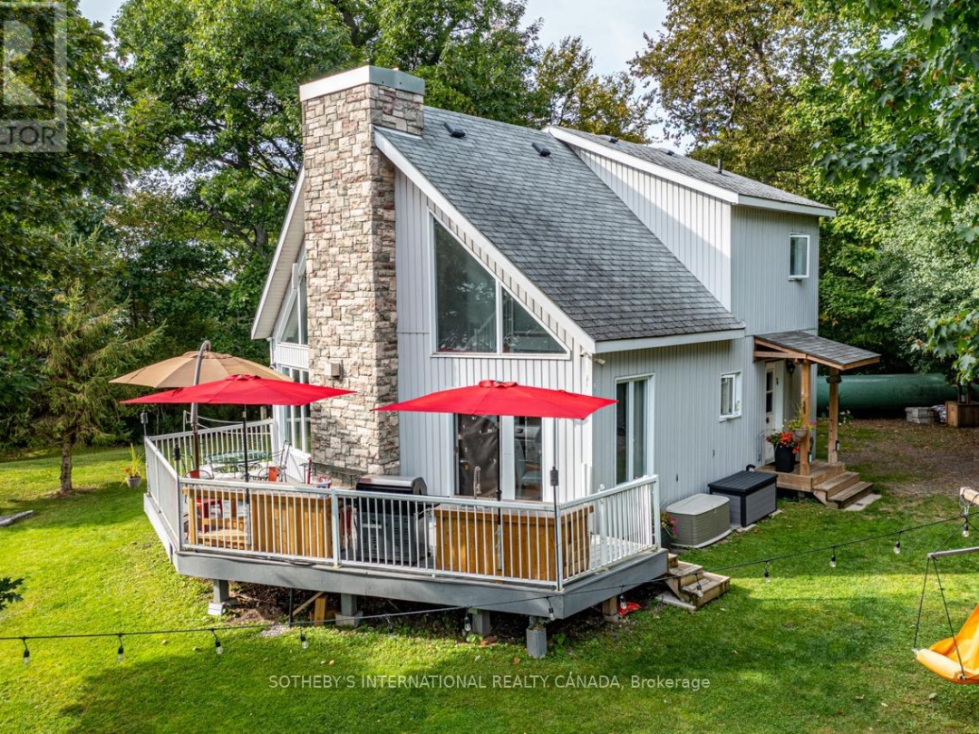 1 & 2 IVY LANE, Lake Simcoe