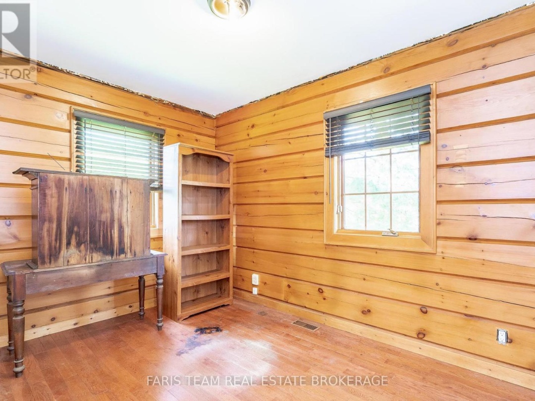 1309 LAUGHLIN FALLS ROAD, 