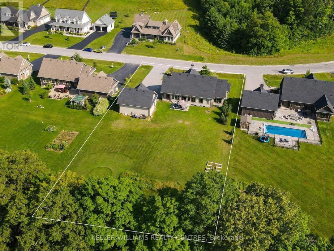 34 GEORGIAN GRANDE DRIVE, 