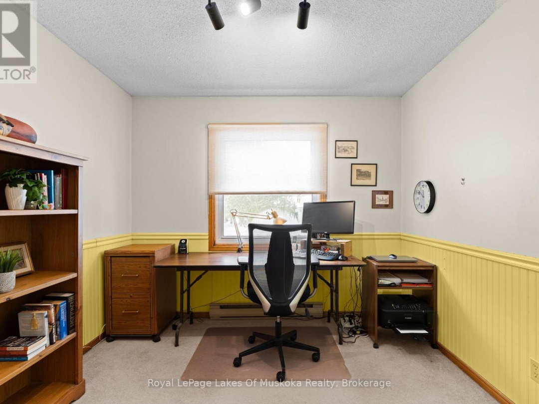 5 BROBST FOREST CRESCENT, 