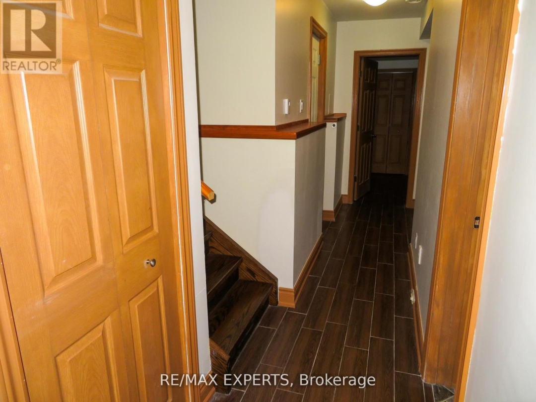 3771 HARRY'S LANE, Ramara