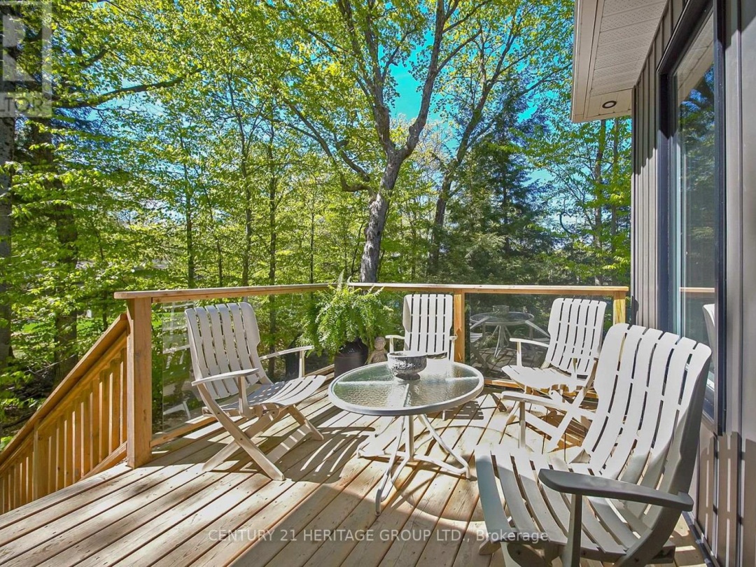 46 GODDARD CRESCENT, Otter Lake