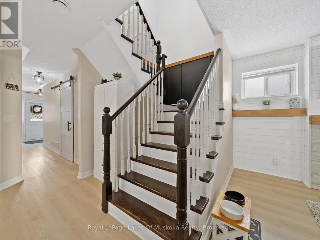 70 PEARL DRIVE, Orillia