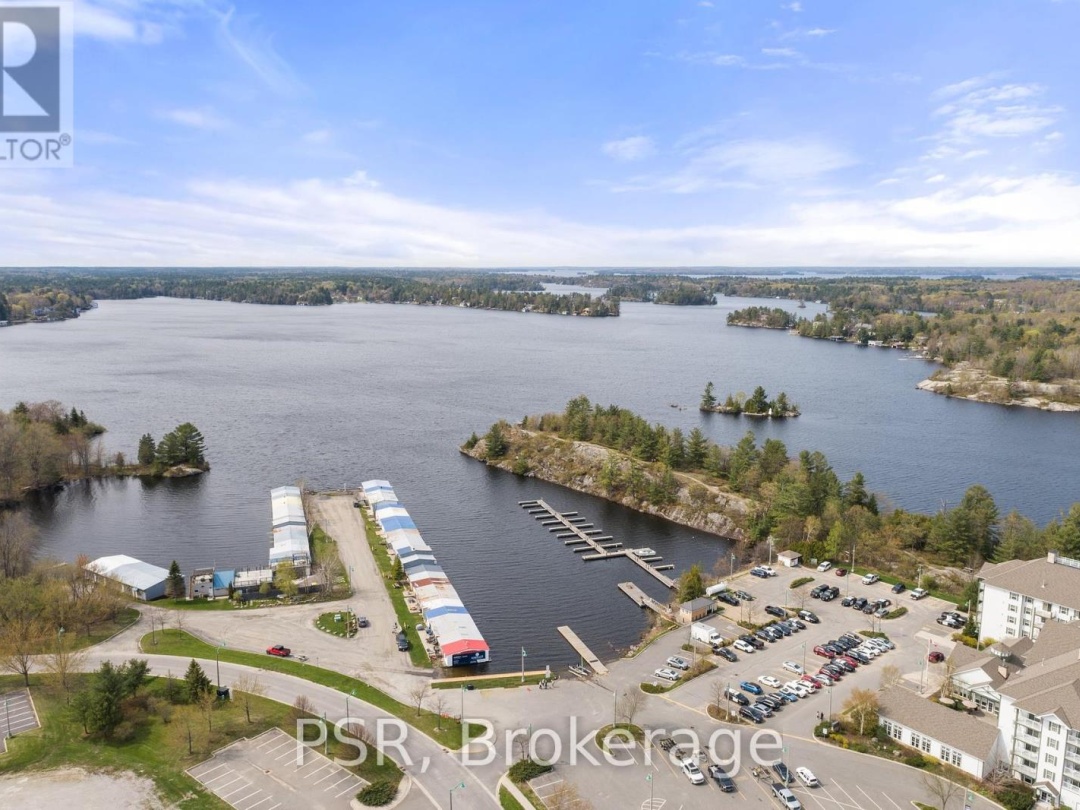 44 Carrick Trail, Gravenhurst