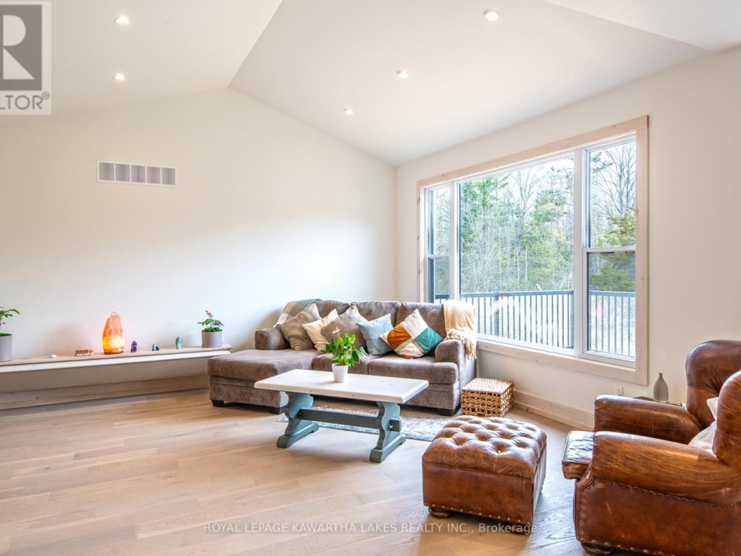104 MOON LINE ROAD N, Trent Lakes