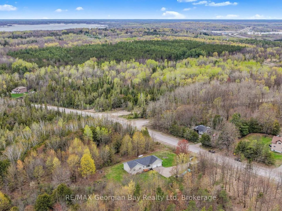 1810 GRATRIX ROAD, Tay