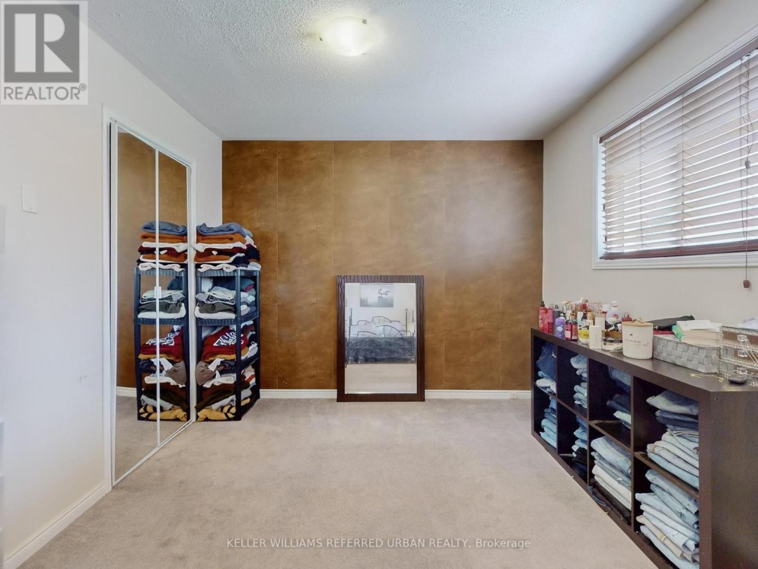 30 TRENT RIVER ROAD N, 