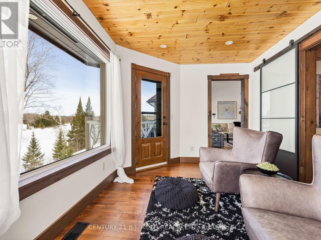 64 MCCORDS ROAD, Manitouwabing River