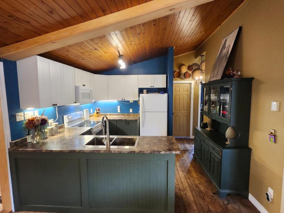 117 ECHO BAY ROAD, 