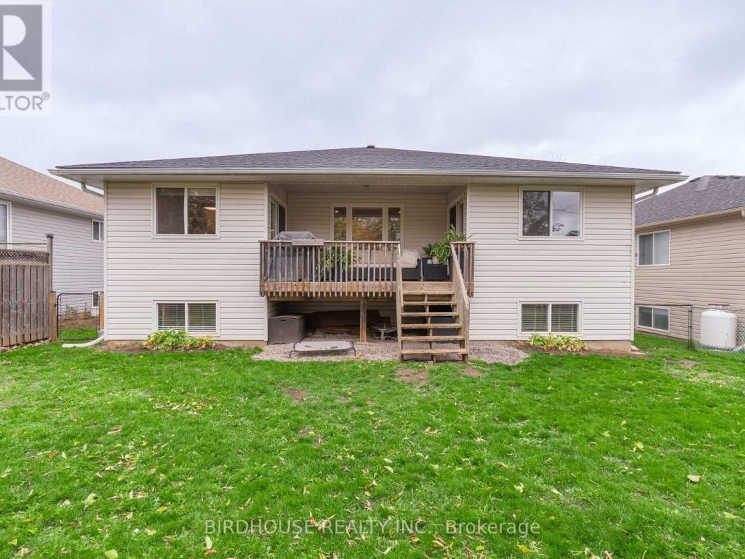 50 BIRCH CRESCENT, Kawartha Lakes (Bobcaygeon)