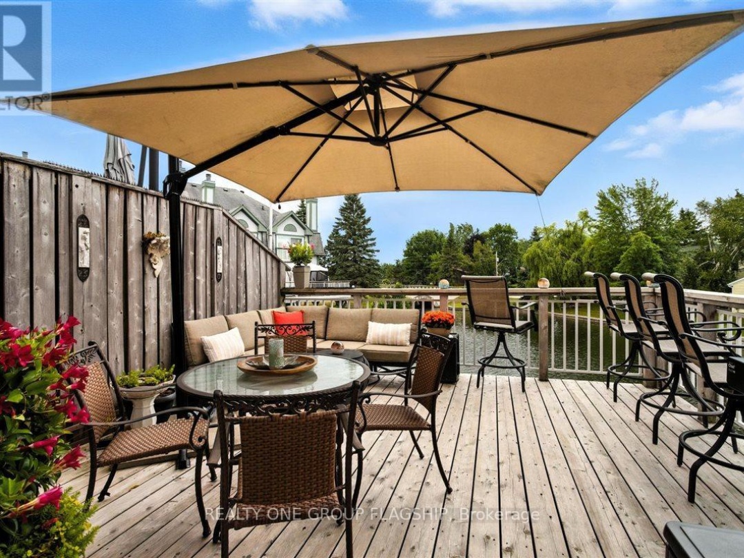 12 - 24 LAGUNA PARKWAY, Lake Simcoe