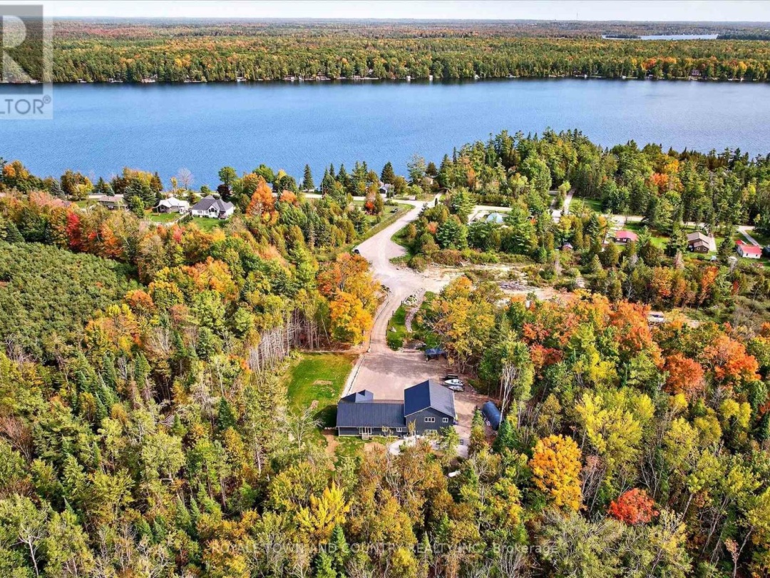 9 LYTLE LANE, 