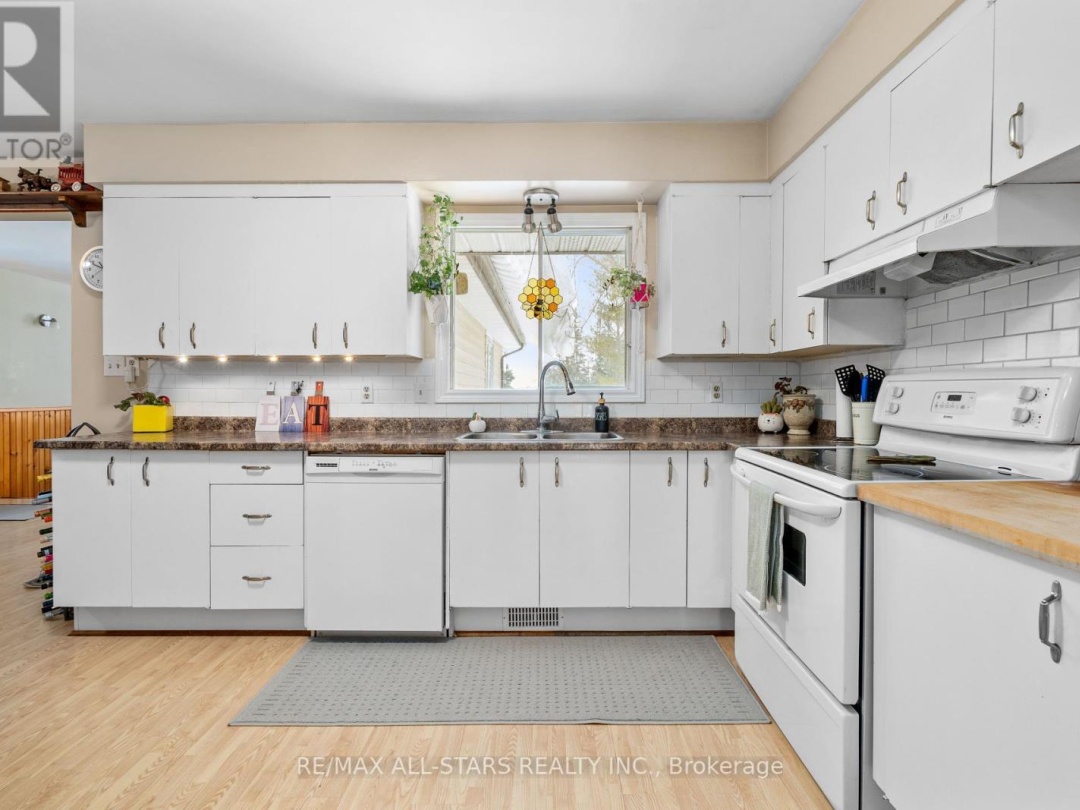 68 BLACK SCHOOL ROAD, Kawartha Lakes (Mariposa)
