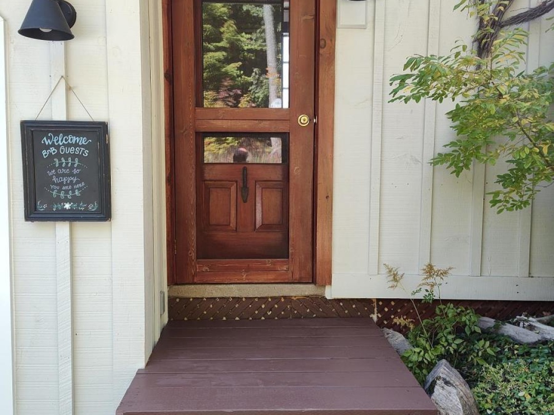 1080 WALKERS GLENN CRESCENT, Lake of Bays (Sinclair)