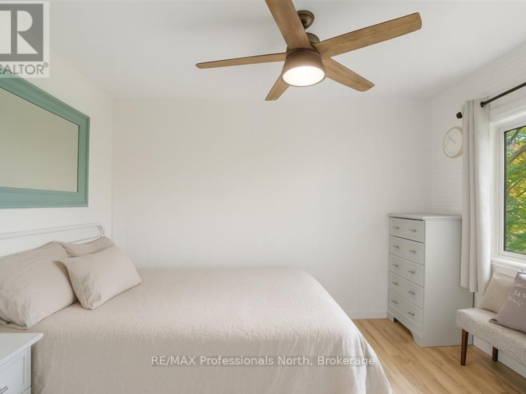1755 SKYLINE DRIVE, Peninsula Lake