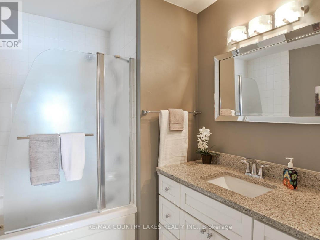15 - 24 LAGUNA PARKWAY, 