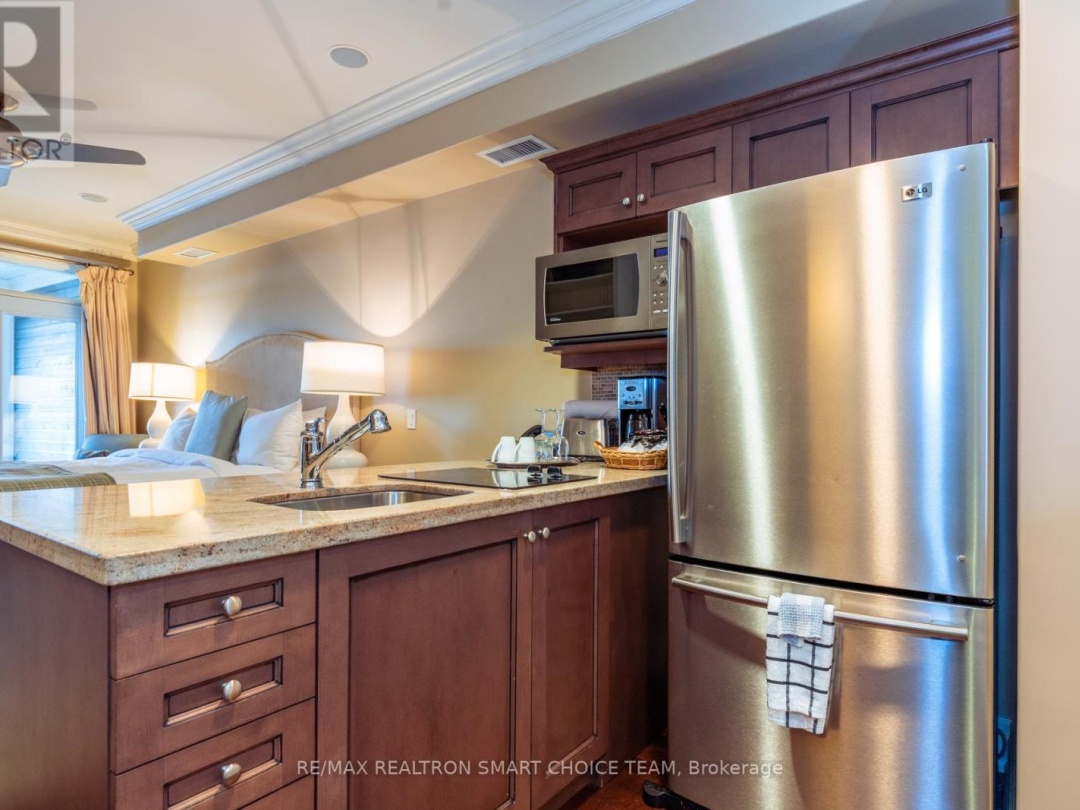 L204-C1 - 1869 MUSKOKA 118 ROAD W, 