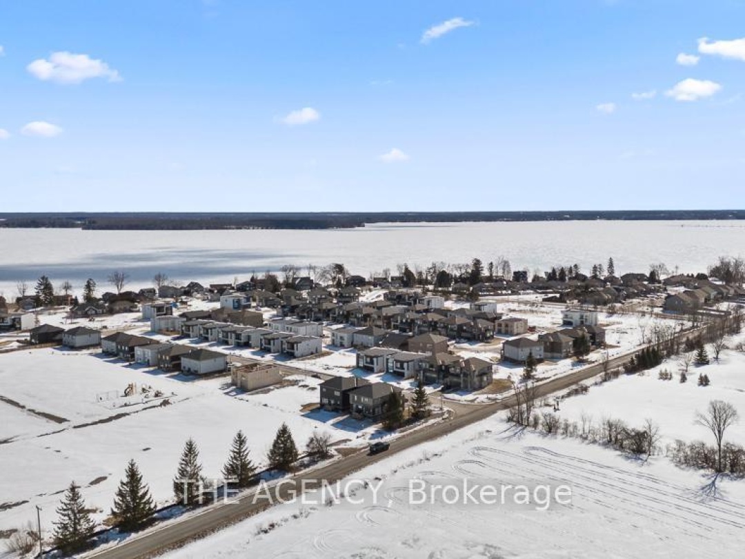3714 QUAYSIDE DRIVE, Severn (West Shore)