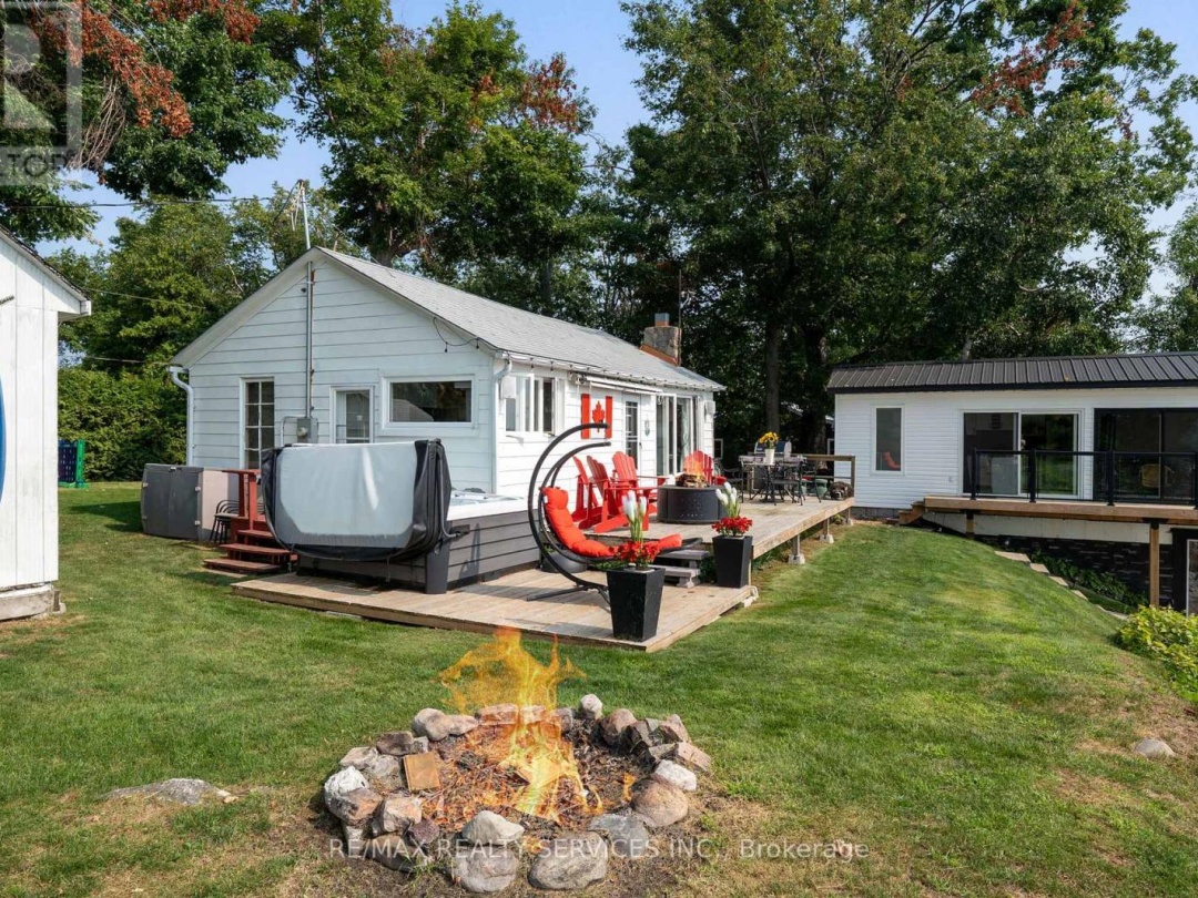 103 IVY LANE, Lake Simcoe