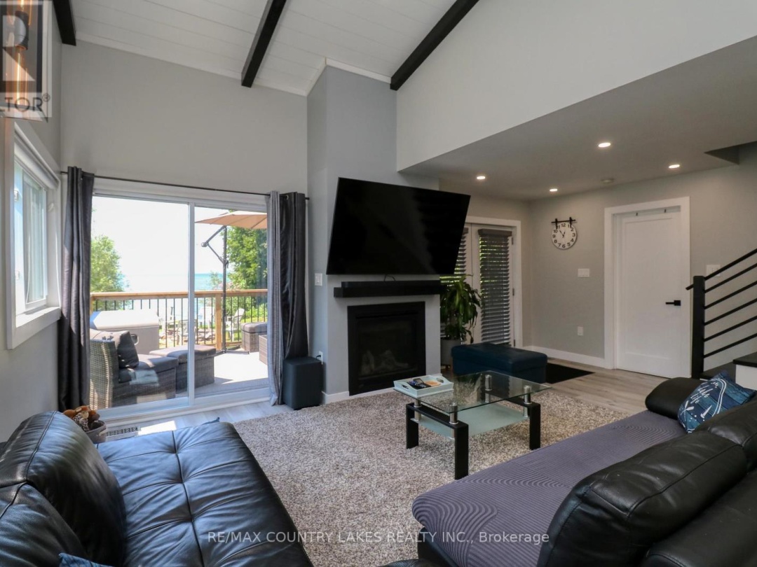 104 THE STEPS ROAD, 