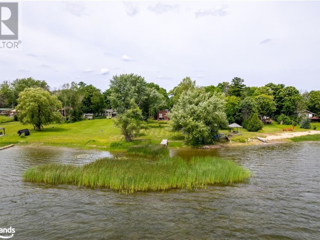 129 Silver Birch Crescent, Georgian Bay