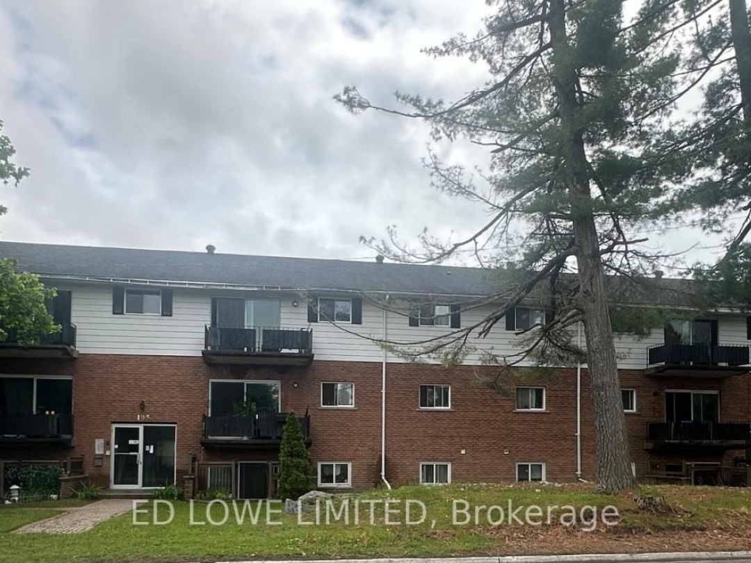 105 WINEWOOD AVENUE W, Gravenhurst (Muskoka (S))