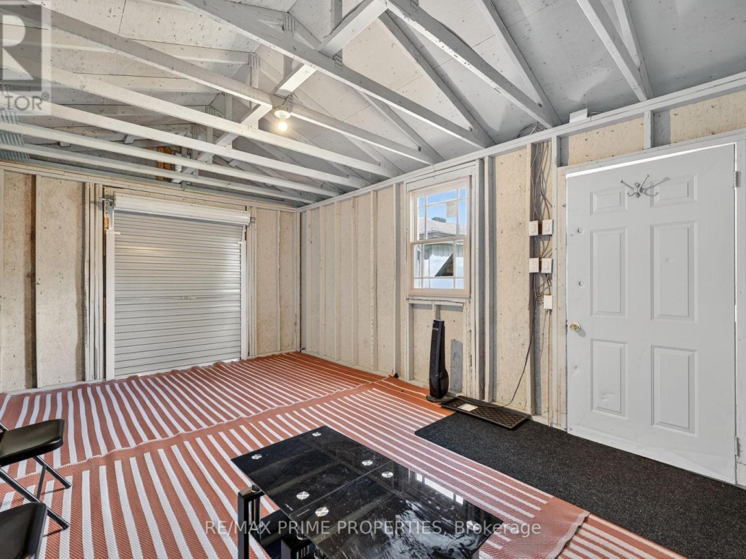 1079 SYLVAN GLEN DRIVE, 