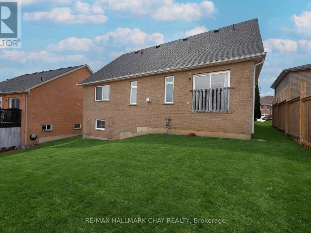3198 BASS LAKE SIDE ROAD E, Orillia