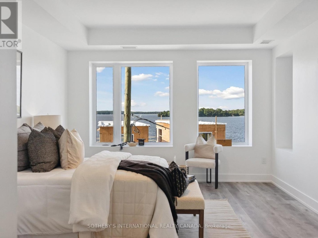 208 - 19B WEST STREET N, Kawartha Lakes (Fenelon Falls)