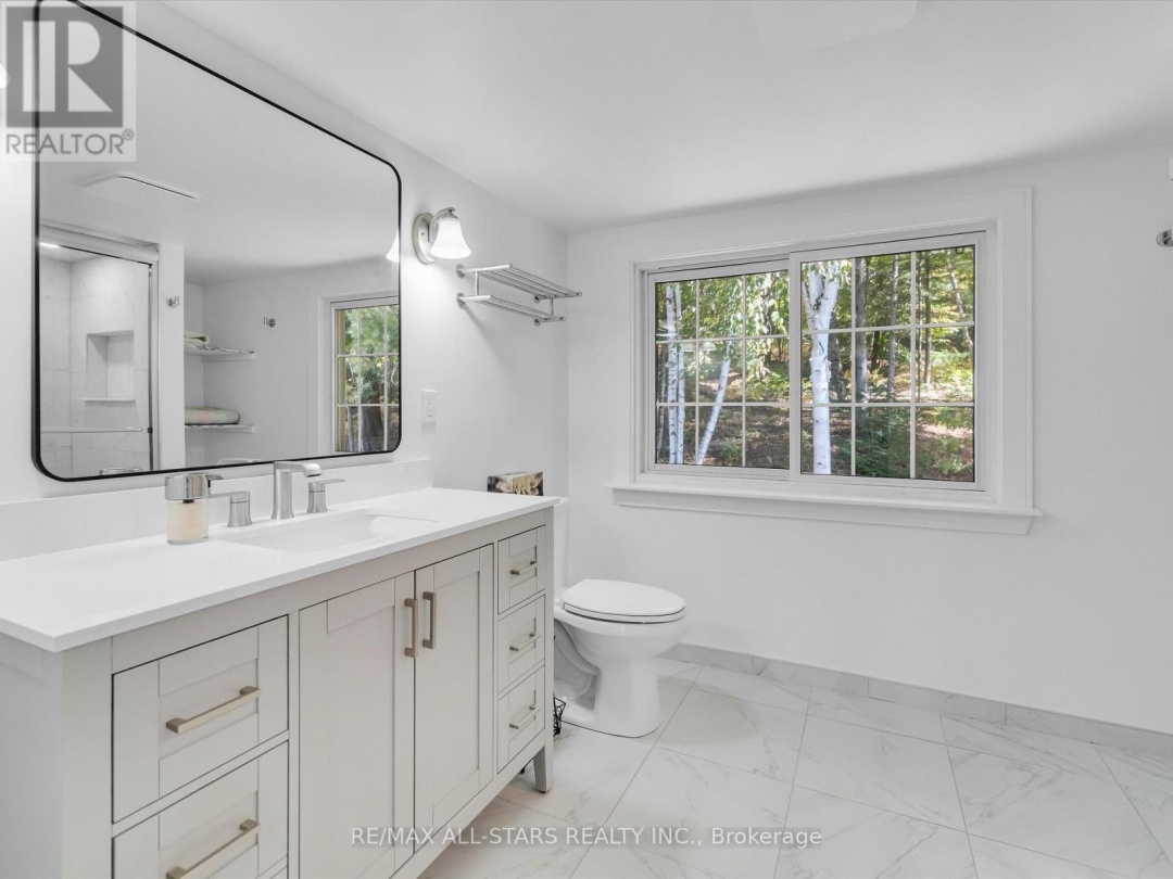 1435 FALKENBURG ROAD, Muskoka Lakes (Monck (Muskoka Lakes))
