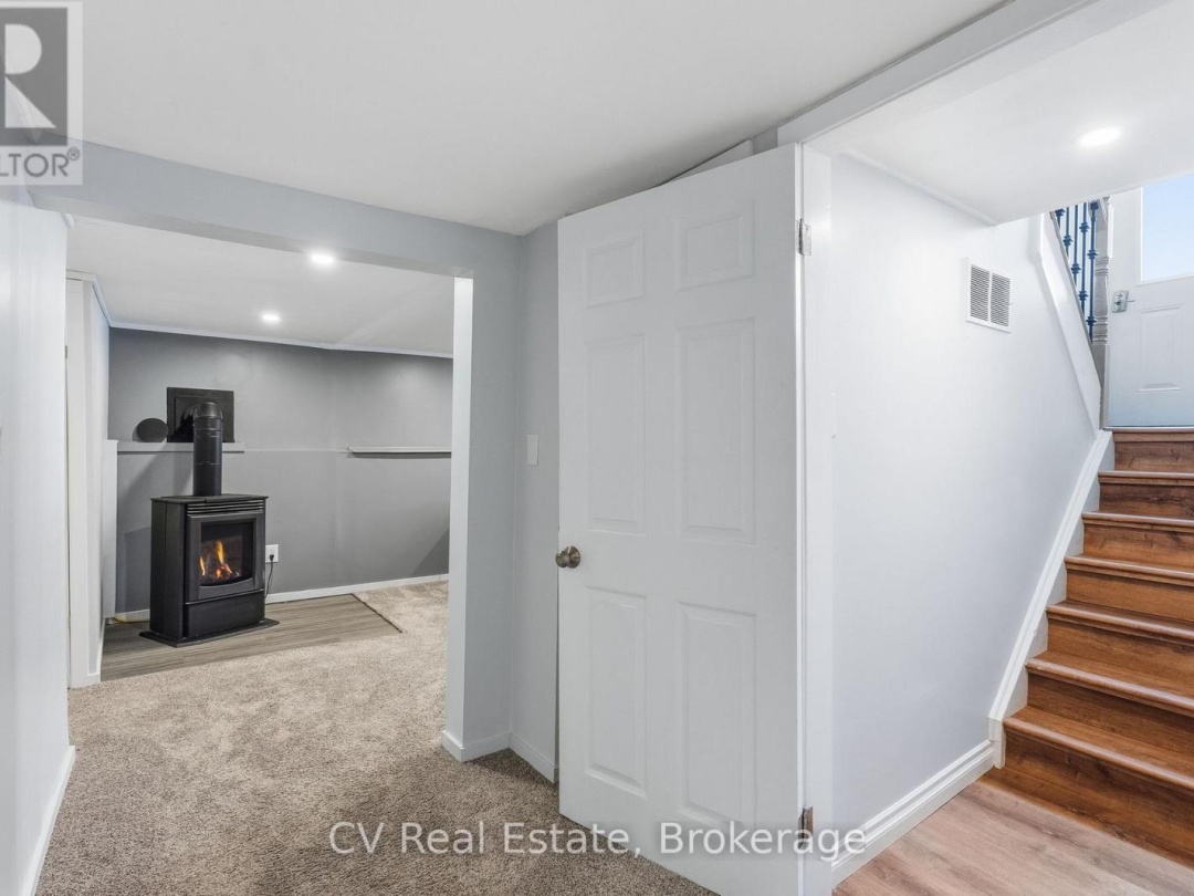 165 WATSON LANE, Gravenhurst (Muskoka (S))