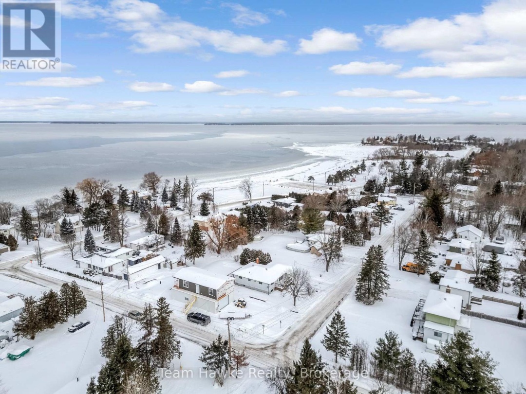 264 KINGFISHER AVENUE, 