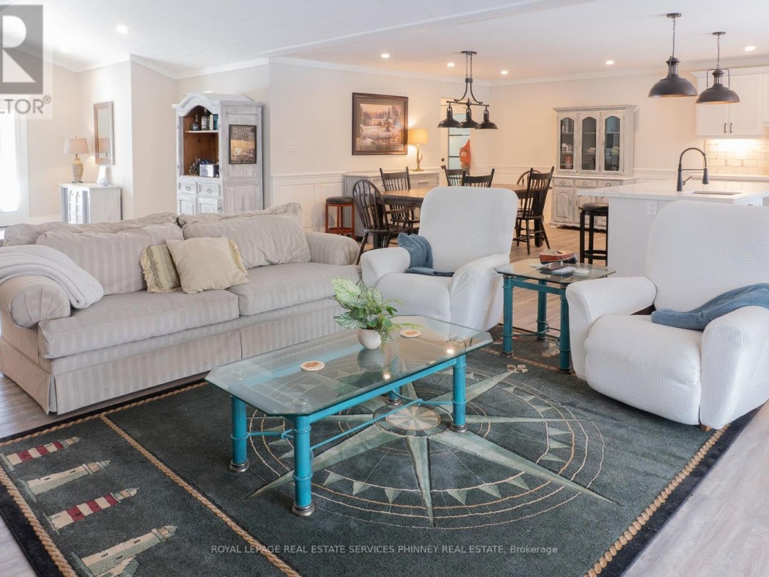 1068 XAVIER STREET, Gravenhurst (Morrison)