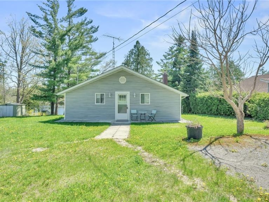 108 COLDSTREAM Road, Cameron Lake