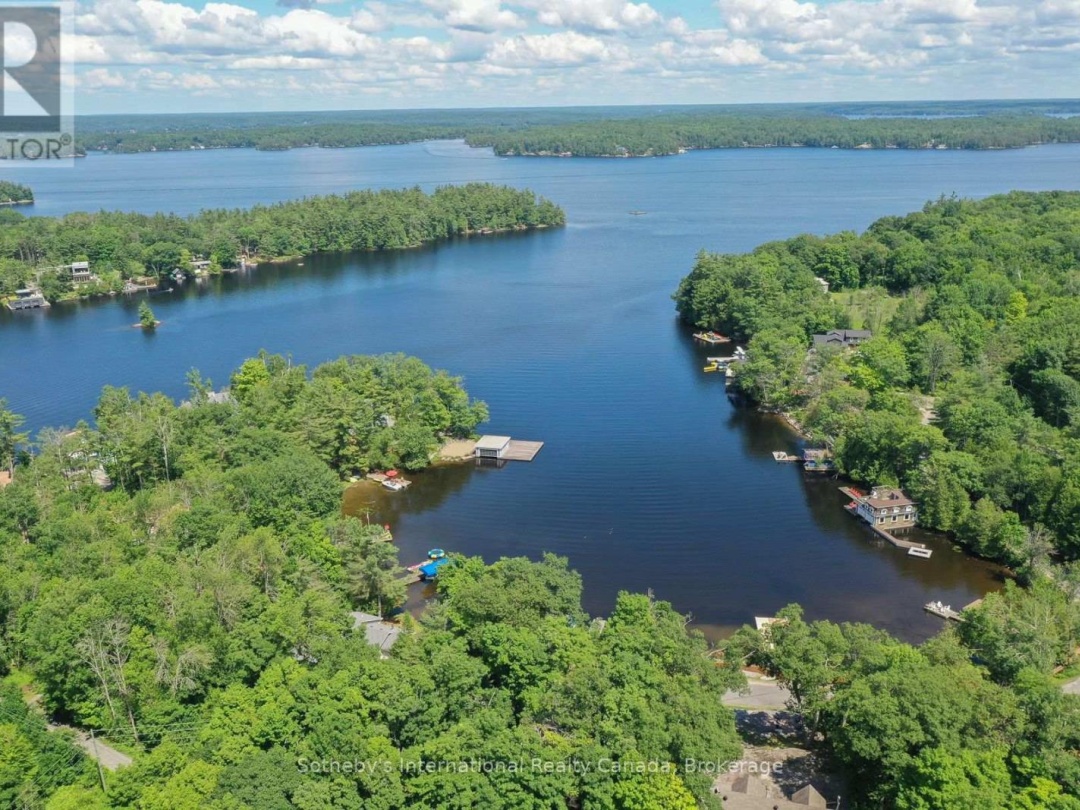 1062 BRADLEY ROAD, Lake Muskoka