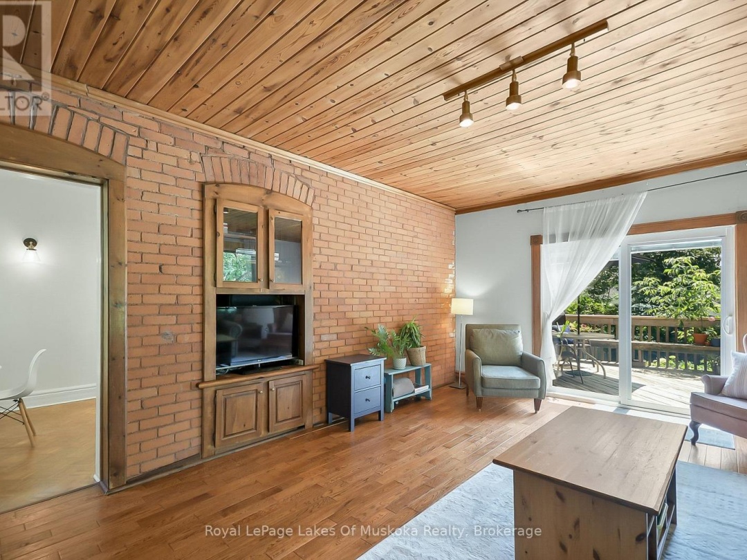 98 MUSKOKA ROAD, 