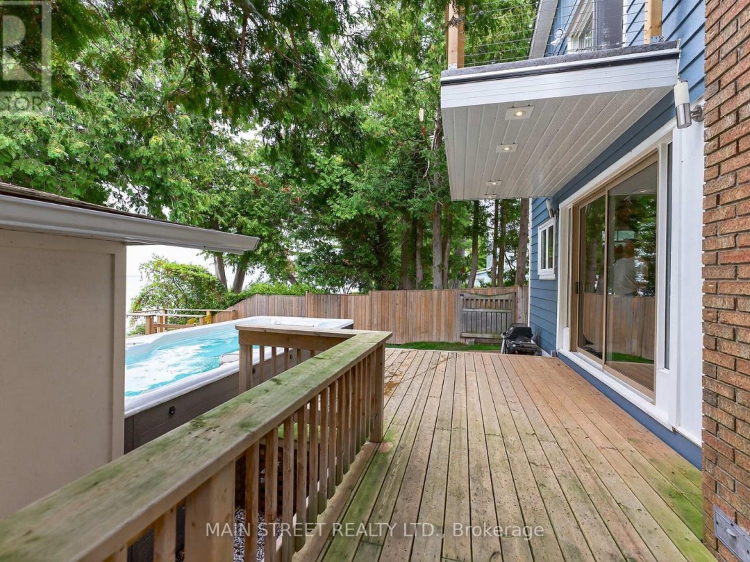 142 CEDAR BEACH ROAD, Lake Simcoe