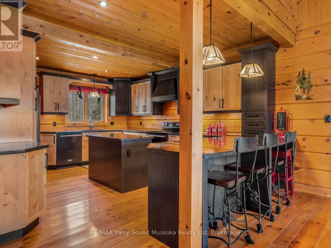 48 WENDY'S LANE, Manitouwabing Lake